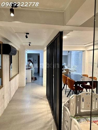 BÁN NHÀ PHĂM NGỌC THẠCH- P6- HXH SAU CĂN MẶT TIỀN - KHU VIP HỒ CON