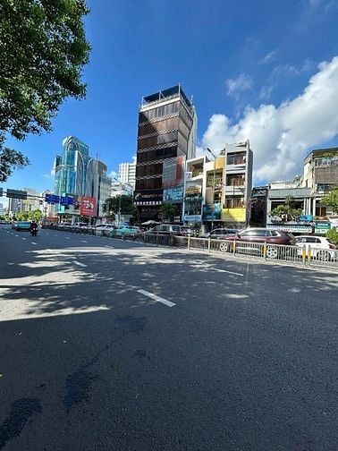 Bán nhà Nam Kỳ Khởi Nghĩa -10 x 26m - HĐT 340tr/T- Giá 110 tỷ 