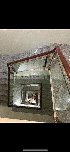 Chính chủ cần bán nhà mặt tiền chợ ngay vòng xoay Phú Lâm quận 6