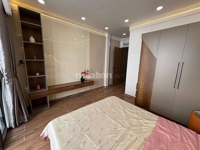 Bán Nhà Thích Quảng Đức (4x14), Có Sân Để Xe, kế Ô Tô. GIÁ 4,5 TỶ 