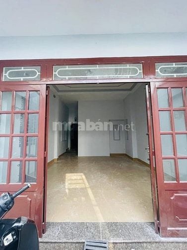 Bán gấp nhà hxh Lê Trọng Tân, Tân Phú, 4.5x14m, 1 lầu, giá rẻ: 5.4 tỷ