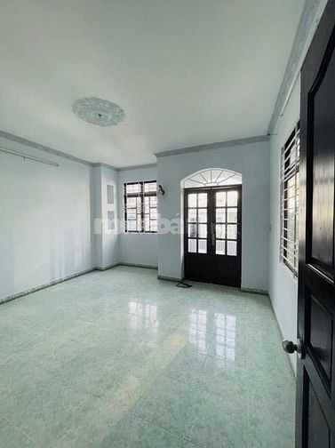 Bán gấp nhà hxh Lê Trọng Tân, Tân Phú, 4.5x14m, 1 lầu, giá rẻ: 5.4 tỷ