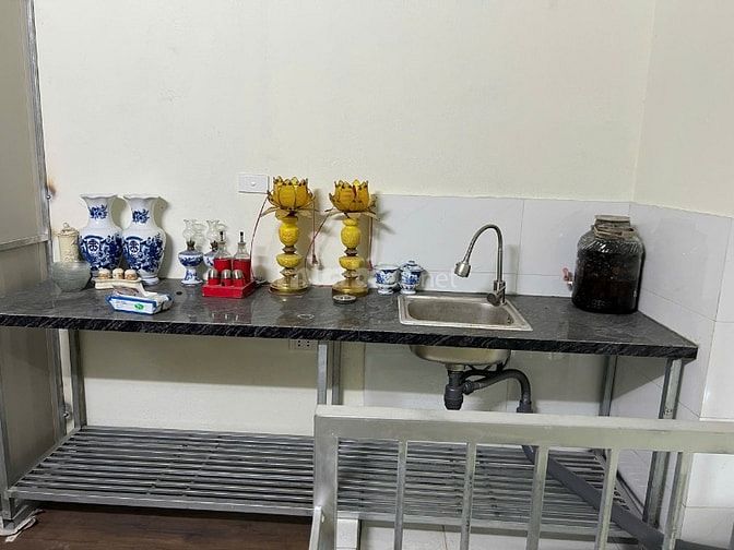 Cho thuê nhà mặt đường ngõ 168 Nguyễn Xiển, DT 20m2/sàn x 4 tầng,