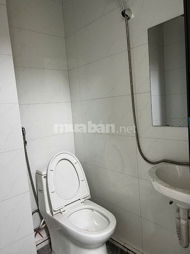 Cho thuê nhà mặt đường ngõ 168 Nguyễn Xiển, DT 20m2/sàn x 4 tầng,