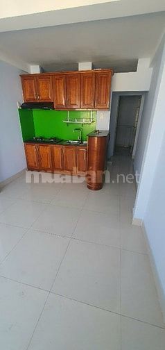 Cho thuê nhà hẻm thông xe hơi 