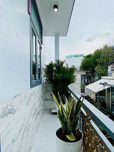 Cô Hai lớn tuổi về quê sống bán nhà Nguyễn Xí, Bình Thạnh. Gần Vincom