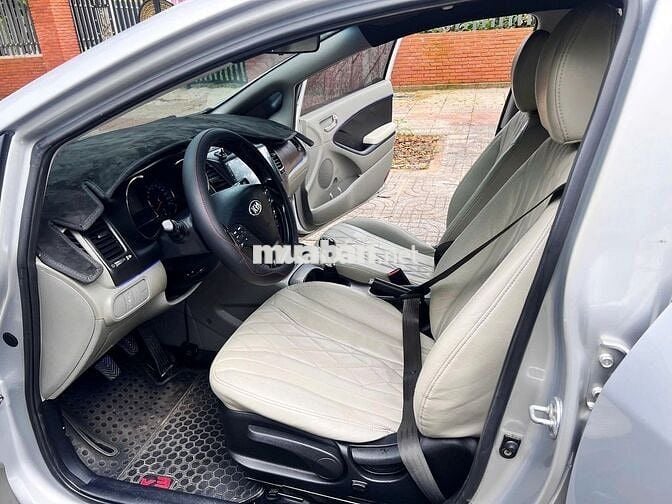 Kia K3 2016 Số sàn gia đình sử dụng, rất lợi xăng