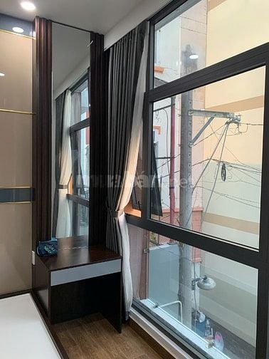 bán gấp căn nhà ngay phạm văn đồng gần đại học ngân hàng kha vạn cân 