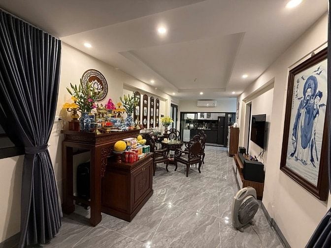Tôi bán CHTT Dầu Khí Láng Hạ 70m2 giá 4.7 tỷ ( bao phí sang tên)