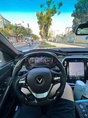 VinFast LUX A2.0 Bản Base 2021