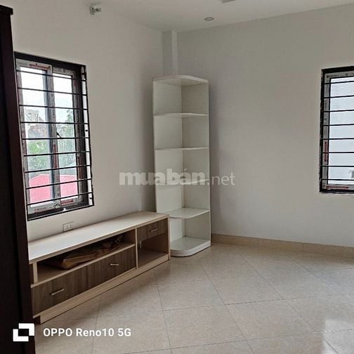 Cần tiền đầu tư, bán gấp nhà đẹp 5 tầng Dương Nội