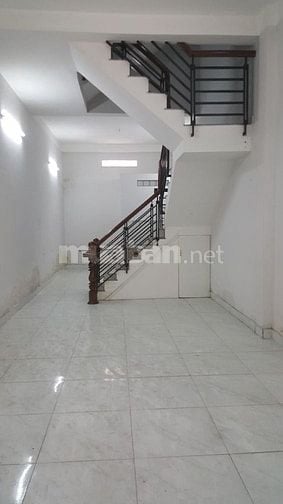Nhà căn đôi 8x16m - Hẻm thông ô tô 753 Tỉnh Lộ 10 ra Tên Lửa mới