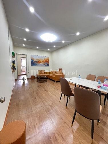 Bán căn hộ tập thể p512 Tập thể công ty Dụng Cụ và Đo Lường 