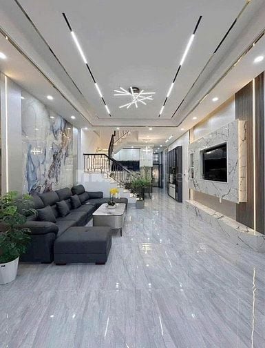 BÁN GẤP NHÀ TTTM GIGAMALL THỦ ĐỨC, ĐSố. 20 GIÁ 1 TỶ 950Tr/ 55M2. SHR 