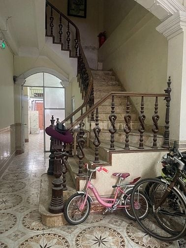 Bán nhà chính chủ Pháo Đài Láng 69m2* 3T* Giá 17,2 tỷ ngõ đẹp gần phố