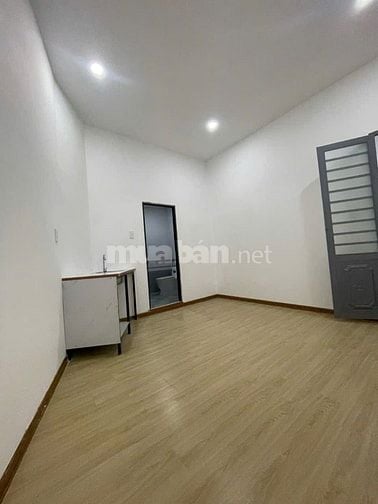 21/10 Tân Thành 60m2 3 tầng chỉ 4 tỷ nhỉnh. Sát mặt tiền. Chủ bán