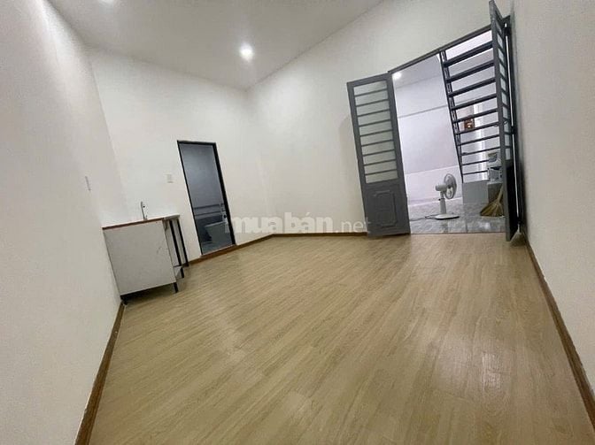 21/10 Tân Thành 60m2 3 tầng chỉ 4 tỷ nhỉnh. Sát mặt tiền. Chủ bán