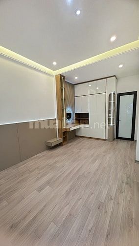 CHỈ NHỈNH 6.1 TỶ CÓ NHÀ TÔN ĐỨC THẮNG, 35M2, NHÀ 2 MẶT NGÕ THOÁNG VĨNH