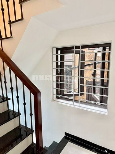 CHỈ NHỈNH 6.1 TỶ CÓ NHÀ TÔN ĐỨC THẮNG, 35M2, NHÀ 2 MẶT NGÕ THOÁNG VĨNH