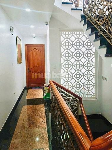 Nhà Đẹp Ông Ích Khiêm , 7m X 26m , CN 181m2 , 4 tầng , 24,9 tỷ TL 