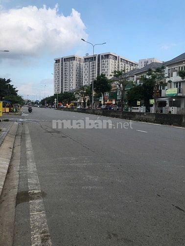 Nhà MT Liên Phường giá tốt- KV gần Global City