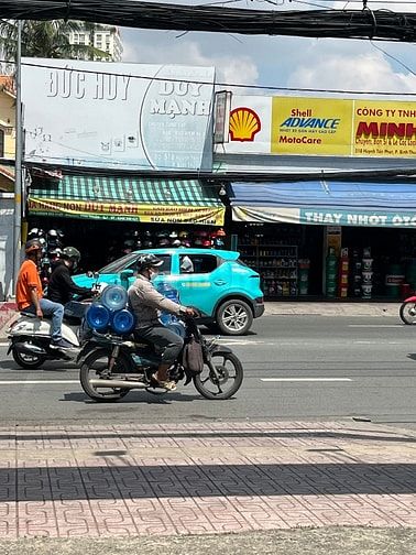 Cho thuê ngân hàng, siêu thị, showroo