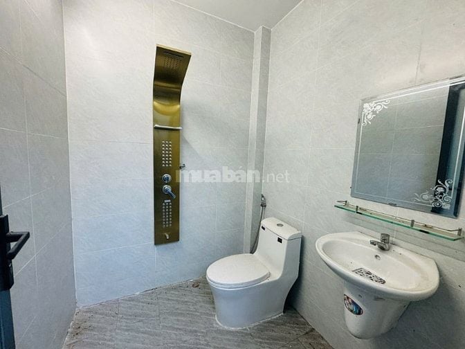 CẦN BÁN GẤP 1 CĂN NHÀ NGAY MẶT TIỀN NGUYỄN CỬU PHÚ, BÌNH CHÁNH GIÁ 1TY
