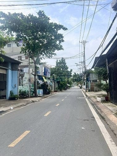 Nhà bán Thạnh Xuân 25. Giá: (7 tỷ)