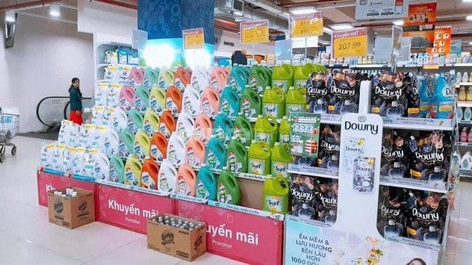 CẦN TUYỂN GẤP 3 NHÂN VIÊN BÁN HÀNG & TẠP VỤ CHO CỬA HÀNG MỚI