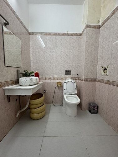 Nhà mặt tiền Thạch Lam – gần biển Mỹ Khê, Đà Nẵng – 3 tầng đẹp