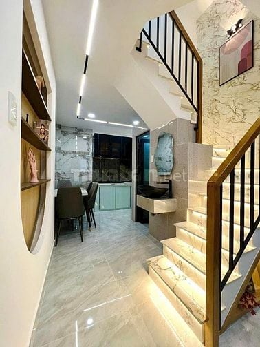 Bán gấp nhà Nguyễn Văn Quá P.Đông Hưng Thuận Q12 giá 1tỷ920tr DT 64m2,