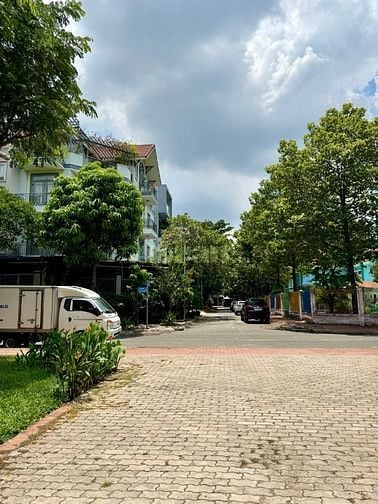 Bán Đất An Phú Quận 2- 5x20m- Ngay Công Viên - Gần Ga Thủ Thiêm -Giá