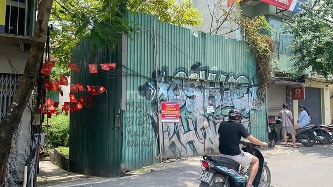 Bán đất mặt đường Âu Cơ (phía Hồ Tây) 12.9 tỷ