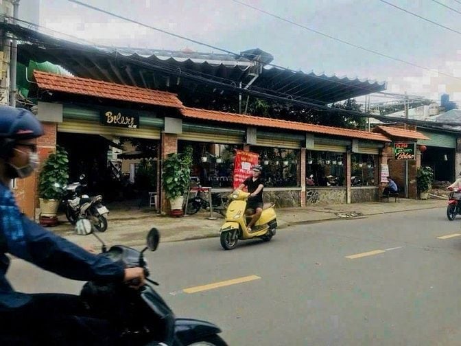Bán mặt tiền Phan Huy Ích. DT: 25x40m kế bên đại siêu thị lớn nhất Sài