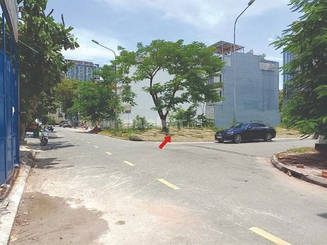 Bán đất 2 mặt tiền đường 49 Bình Trưng Tây Quận 2 giá 30,9 tỷ