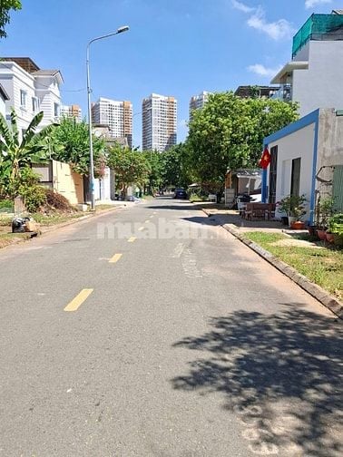 Bán đất 2 mặt tiền đường 49 Bình Trưng Tây Quận 2 giá 30,9 tỷ