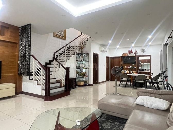 Nhà mặt tiền khu compound Trần Não, Q2 giá 36 tỷ - Nhà đẹp ngang 7m