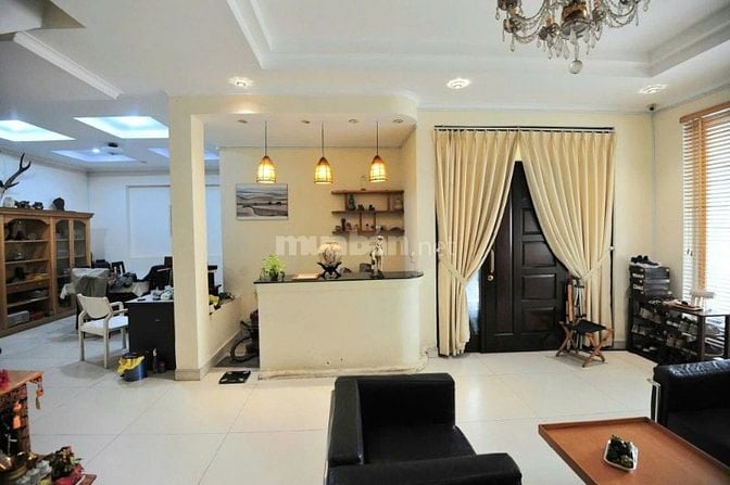 Nhà mặt tiền khu compound Trần Não, Q2 giá 36 tỷ - Nhà đẹp ngang 7m