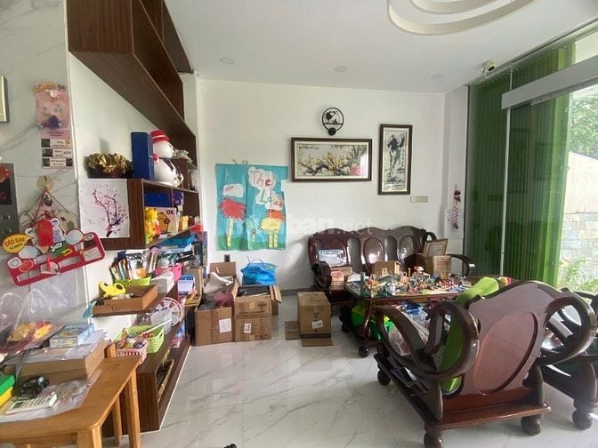 Nhà mặt tiền khu compound Trần Não, Q2 giá 36 tỷ - Nhà đẹp ngang 7m