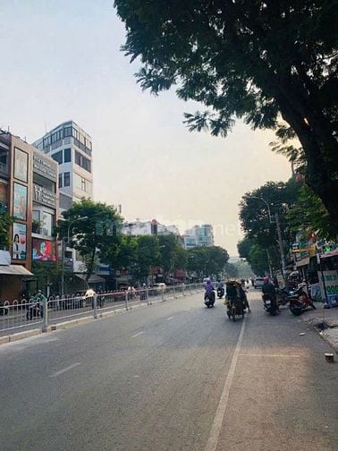 Chính Chủ Cho Thuê Nhà 117 Nguyễn Cư Trinh, Quận 1 - 5 Tầng mới đẹp.