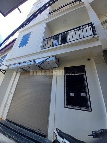 Bán nhà 5 tầng Trạm Trôi, Hoài Đức 46m2, MT:5m. Giá: 4,55 tỷ