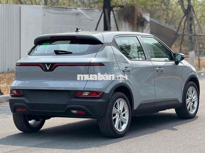 VinFast VF5 Plus 2025