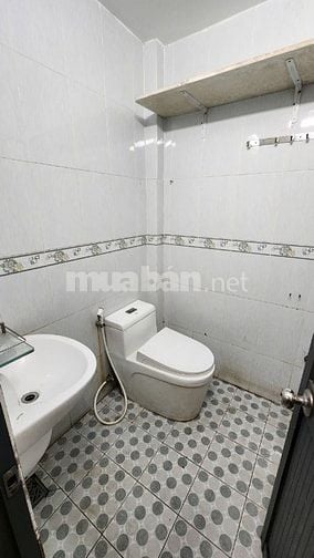  Cho thuê nhà hẻm 4m(XH) Đường số 26/3, P.B.H.Hòa, Q.Bình Tân giá 8tr