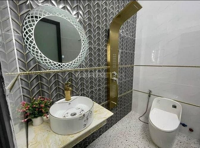 Làm ăn thua lỗ bán nhà đường Kinh Dương Vương, Q6. 58m2 giá 1 tỷ 368tr