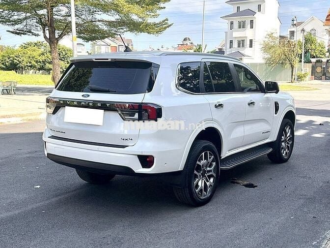 Ford Everest 2022 Titanium 2.0L 4x4 AT