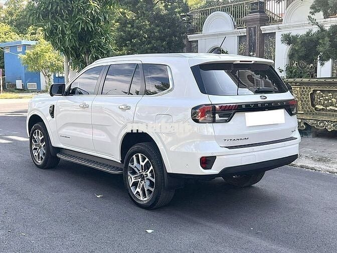 Ford Everest 2022 Titanium 2.0L 4x4 AT