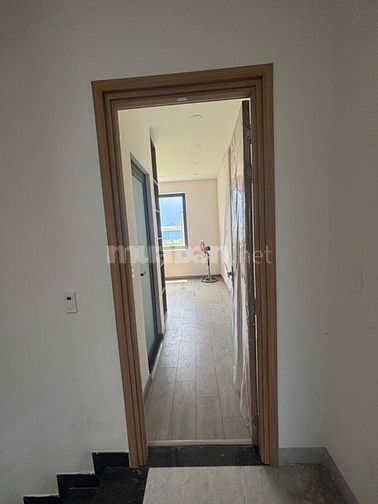 Cho thuê nhà 3 tấm mới, Số 117/77/8 Hồ Văn Long, Tân Tạo, Bình Tân,9tr