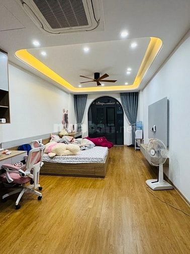 CỰC HIẾM NGỌC LÂM - Ô TÔ VÀO NHÀ - 5 TẦNG CHỈ HƠN 7TỶ