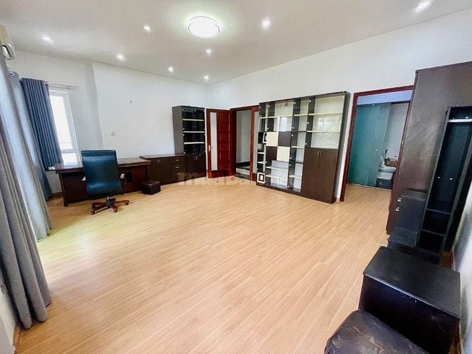 Cho thuê Villa Trung Tâm, Phường  12 Quận 10