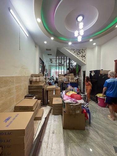 Bán nhanh căn nhà cực đẹp 3 tầng, hẻm xe tải 6m, ngay Mã Lò - Bình Tân